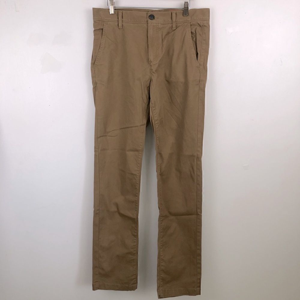NWOT Urban Pipeline Size 33 Super Flex Slim Straight Tan Pants!